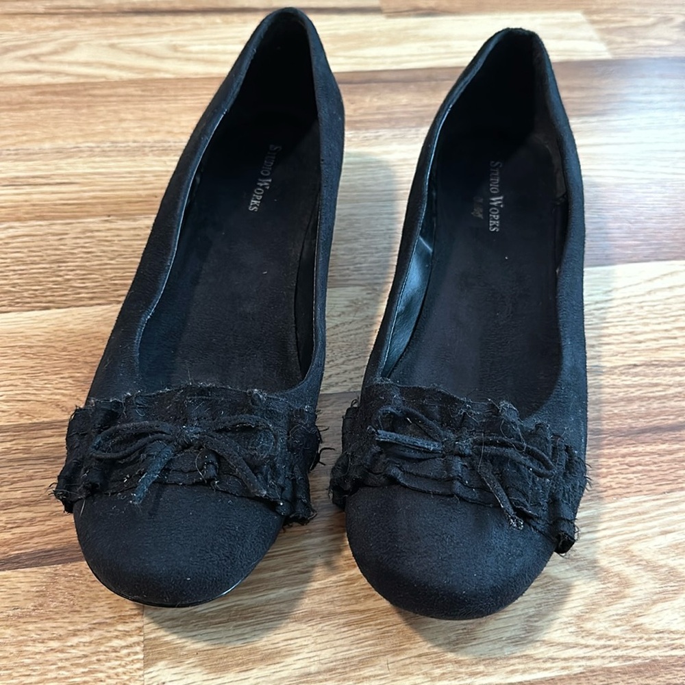 Black leather suede shoes, size 10